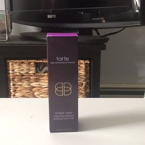 Tarte shape tape matte foundation